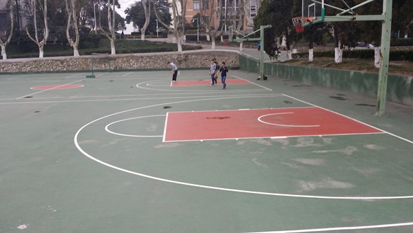 <a href=http://www.pjhwys.cn target=_blank class=infotextkey>硅PU</a>籃球場