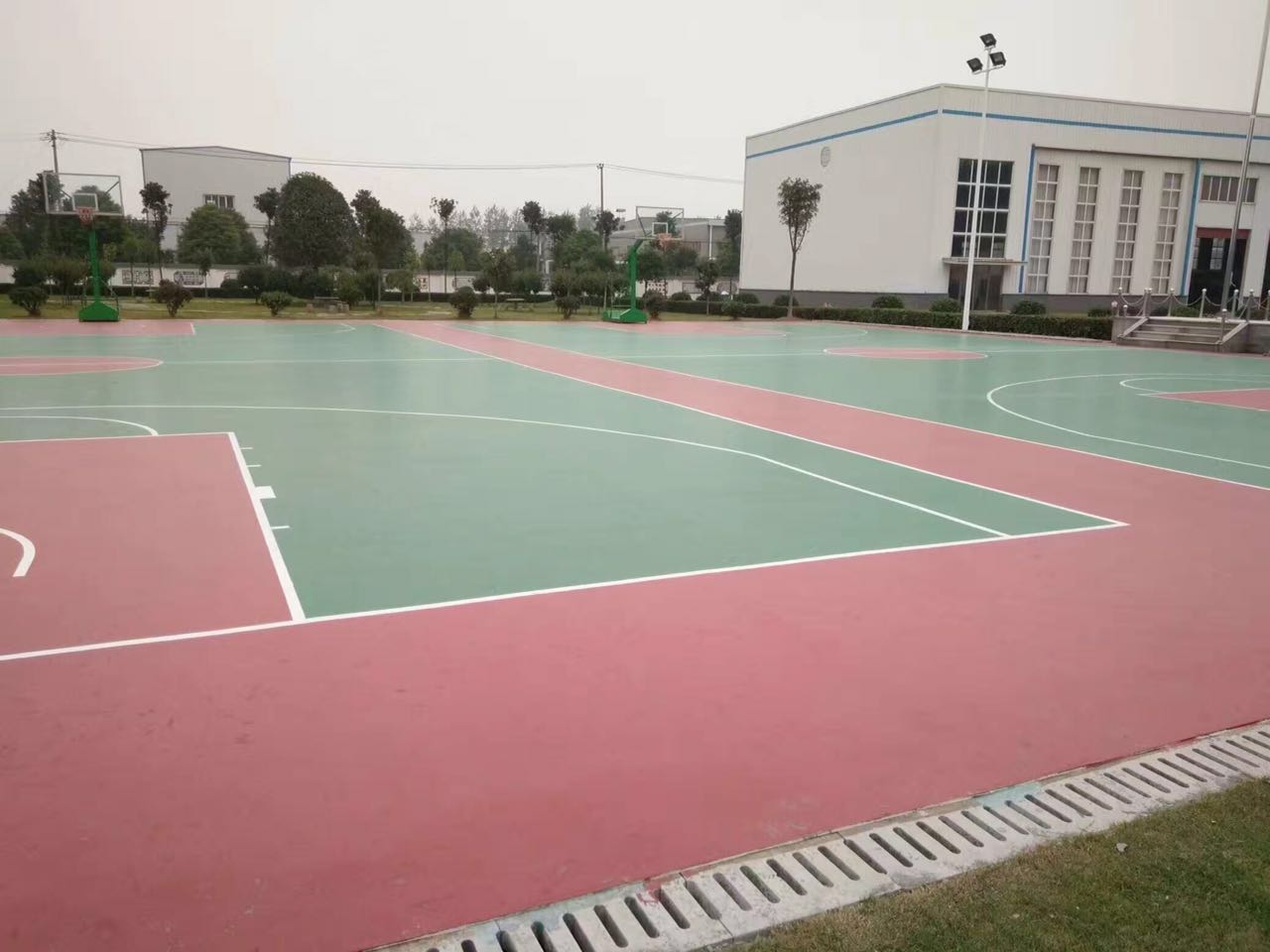 福建某單位 <a href=http://www.pjhwys.cn target=_blank class=infotextkey>硅PU</a>球場