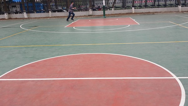 <a href=http://www.pjhwys.cn target=_blank class=infotextkey>硅PU</a>籃球場