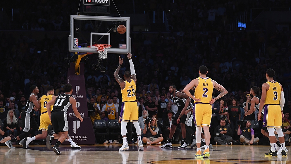 【NBA】這都行？湖人因罰球太少向聯(lián)盟申訴