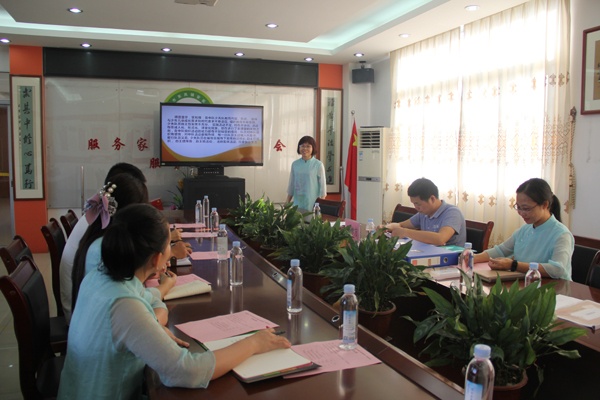 加強少先隊課題研究，助推輔導(dǎo)員科研成長