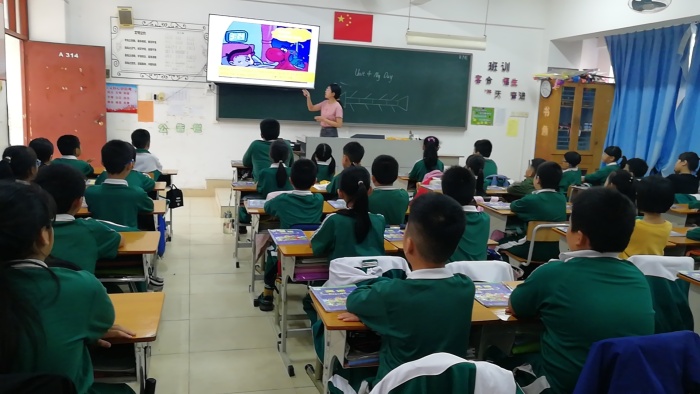 故事潤(rùn)童心，研討促成長(zhǎng)