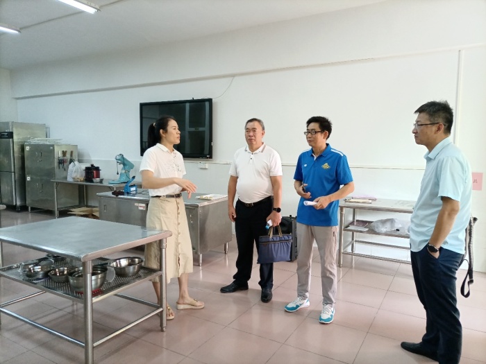 中山市教育教學(xué)研究室深入建斌職校開展高水平中職項(xiàng)目調(diào)研