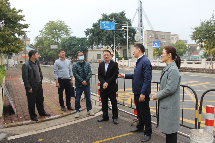 強(qiáng)化疫情防控措施，筑牢校園防護(hù)墻