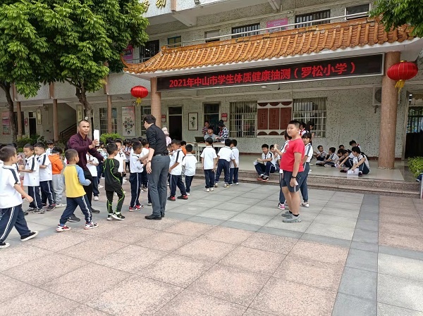 羅松小學(xué)圓滿完成學(xué)生體質(zhì)健康抽測(cè)任務(wù)