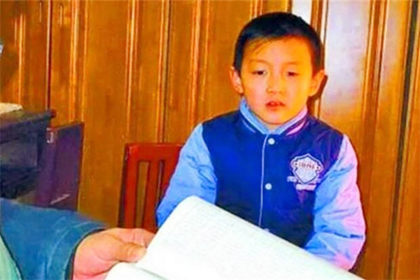 荒唐至極？河南一8歲男童竟入伍成為特種兵，他有什么特異功能？