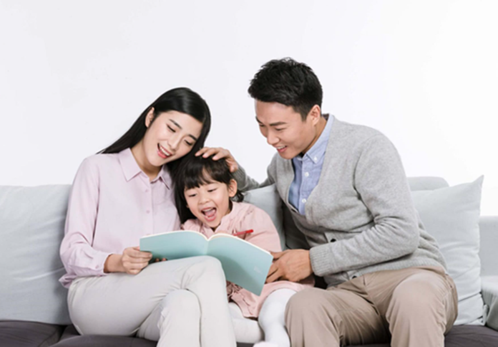 山西一名小學(xué)生被“家暴致死”，除了爸爸奶奶，老師也是幫兇？