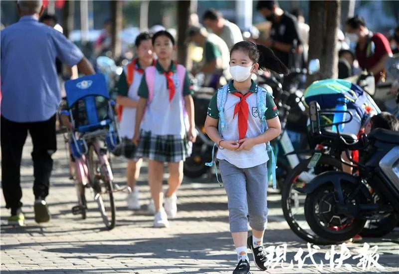 “雙減”落地：課后延時(shí)服務(wù)豐富多彩，七成受訪家長(zhǎng)表示教育焦慮有所緩解