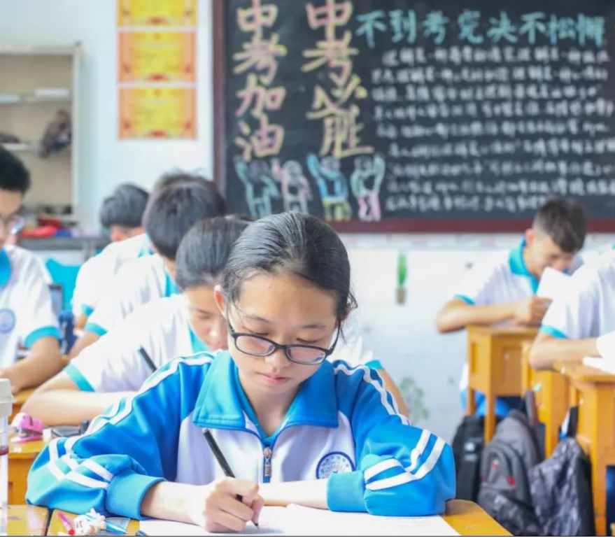 中小學(xué)“不考試”，面臨中考普職分流怎么辦？最好提前了解下