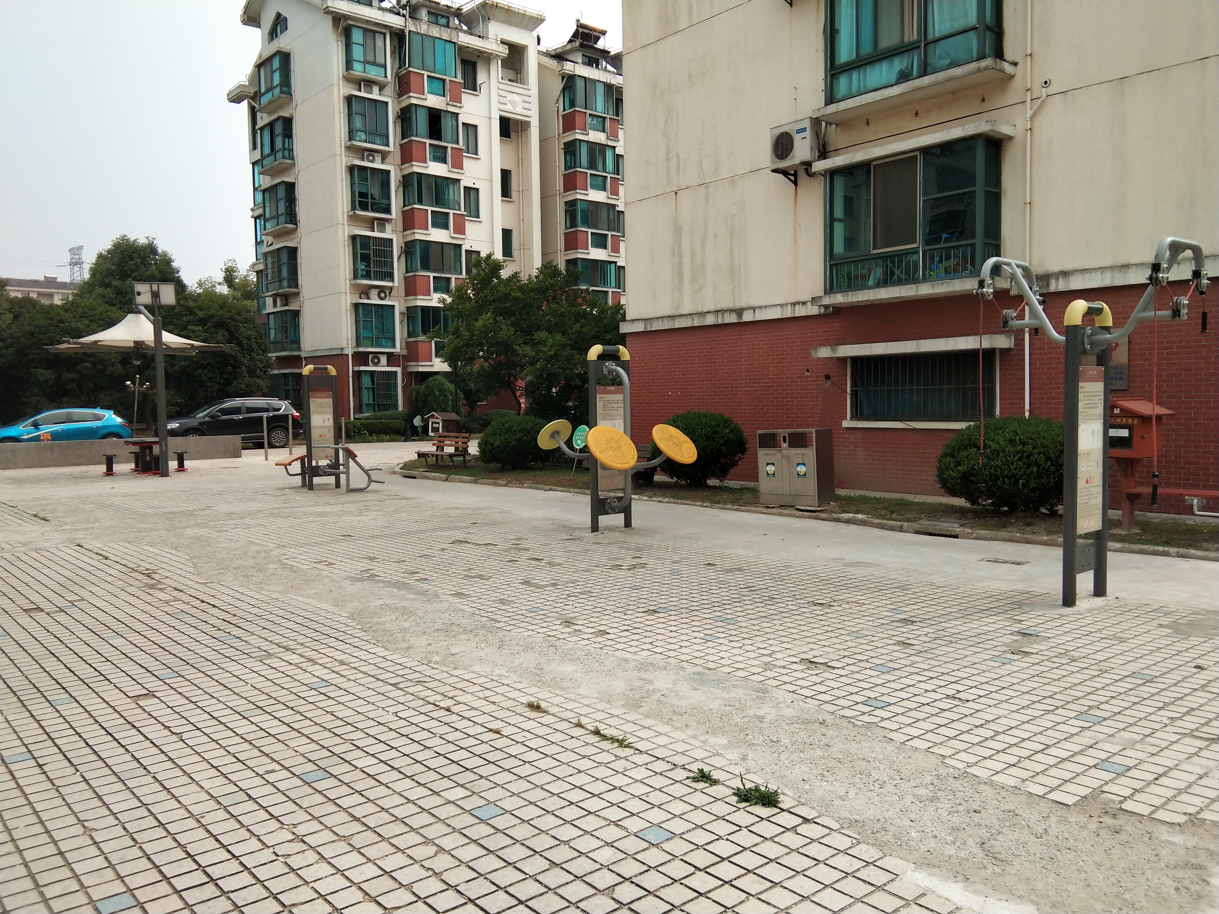 水岸家苑市民益智健身苑點 水岸家苑市民益智健身苑點