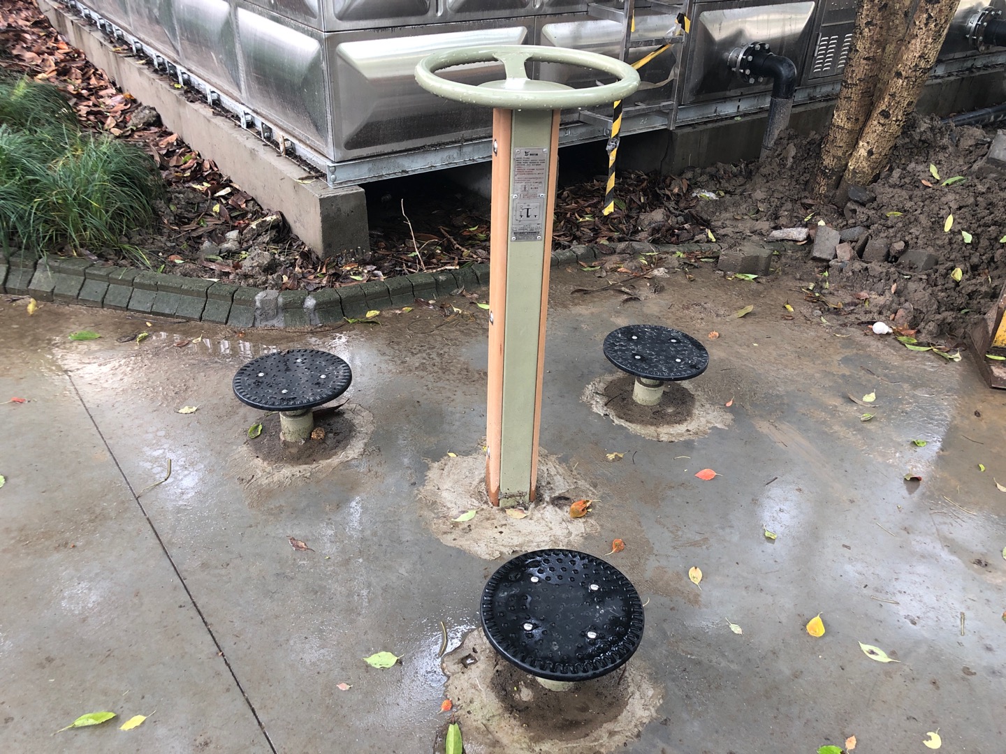 三位扭腰器 三位扭腰器