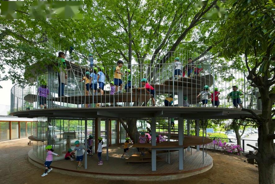 極簡設(shè)計(jì)的幼兒園成為孩子釋放天性的樂園
