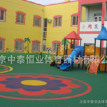 塑膠場地，兒童塑膠場地，塑膠球場，塑膠籃球場地，塑膠網(wǎng)球場地